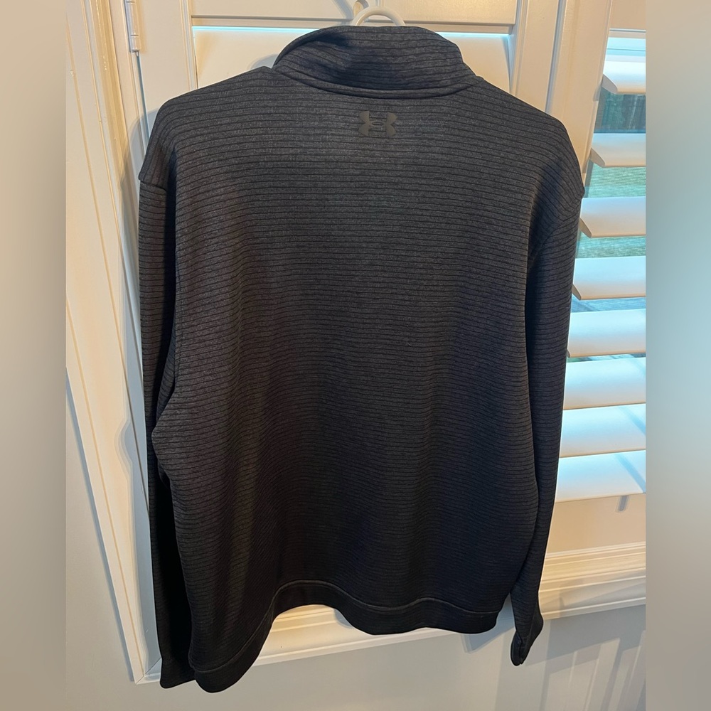 Golf pullover - Picture 2 of 3